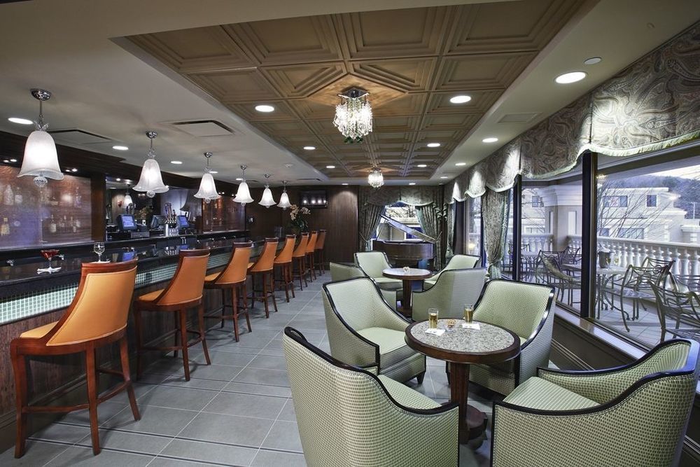 Villa Roma Resort And Conference Center 칼리쿤 레스토랑 사진