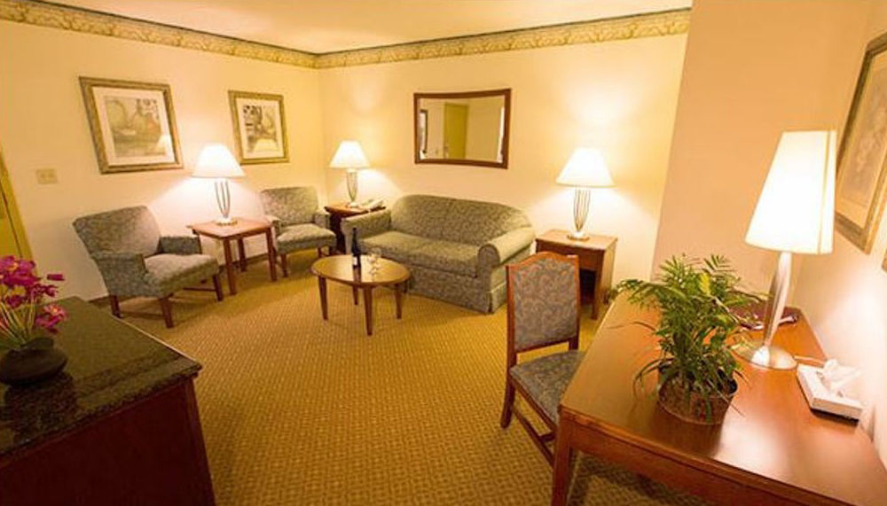Villa Roma Resort And Conference Center 칼리쿤 외부 사진
