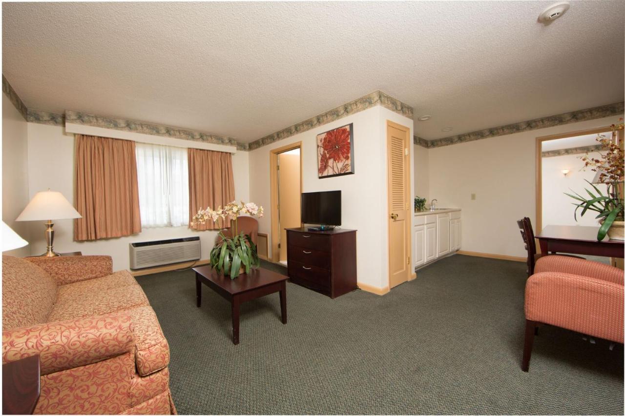 Villa Roma Resort And Conference Center 칼리쿤 외부 사진