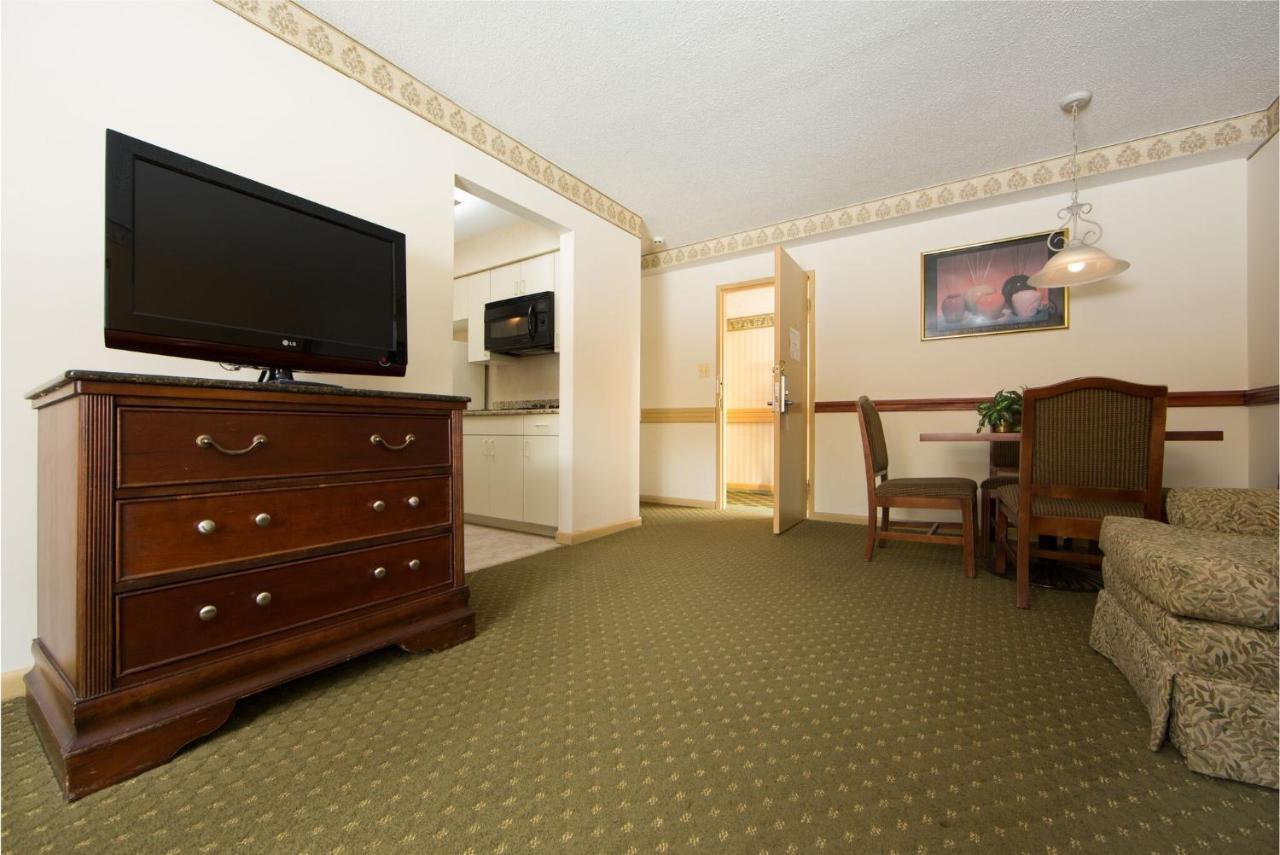 Villa Roma Resort And Conference Center 칼리쿤 외부 사진