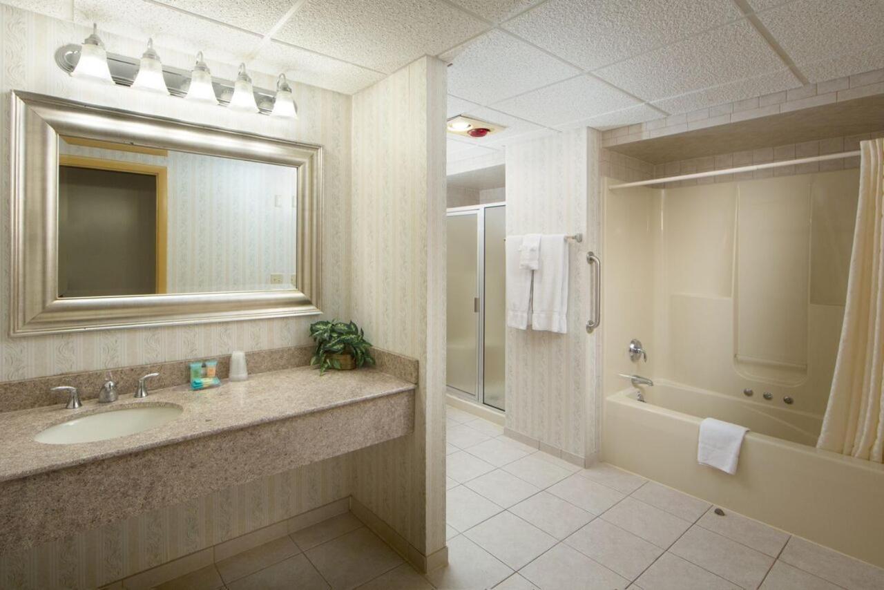 Villa Roma Resort And Conference Center 칼리쿤 외부 사진